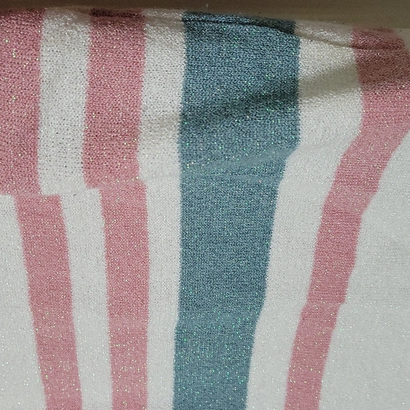 Women's shiny top or jersey #103 - Picture 9 of 11